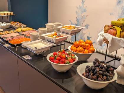 Petit-déjeuner complet lors d'un séjour en Alsace
